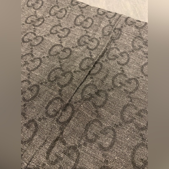 Gucci Scarf - Picture 2 of 7